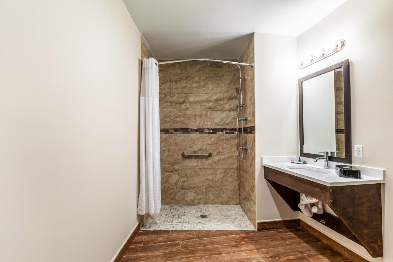 Van Wyck Hotel & Suites Near Jfk Airport Nova Iorque Exterior foto